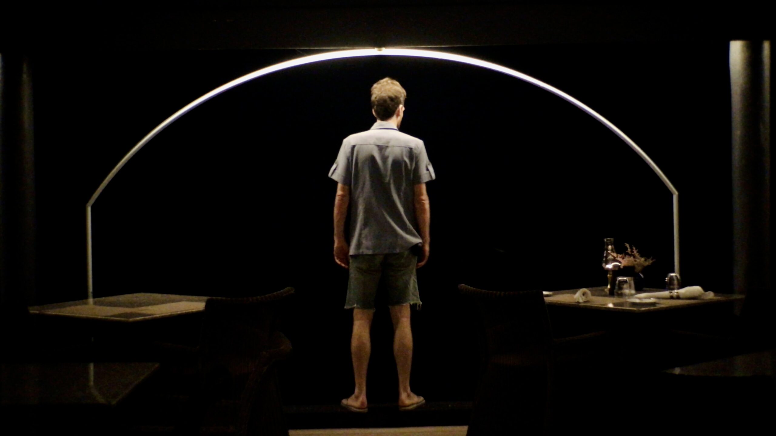 RemnantsoftheVeil_Still079